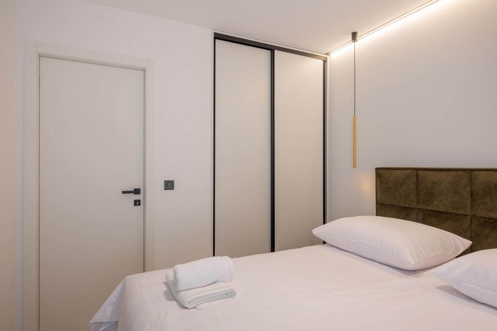 Split Platz Apartment エクステリア 写真
